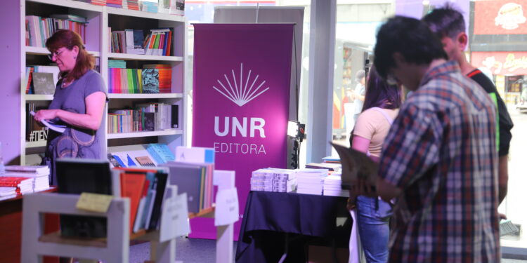 UNR EDITORA EN LA FERIA INTERNACIONAL DEL LIBRO DE ROSARIO